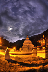 チョルテンコラ（ブータン最大級の仏塔）